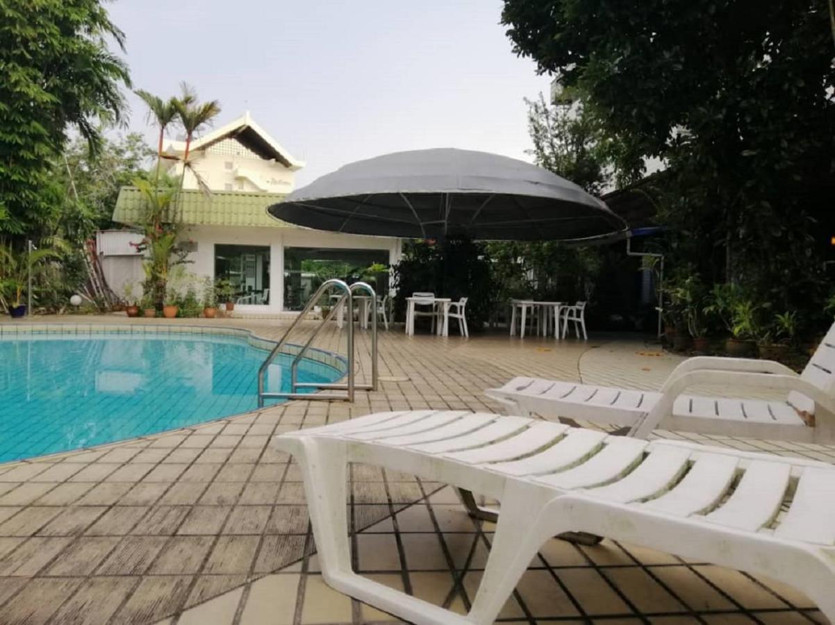 Terrace Hotel Bandar Seri Begavan Dış mekan fotoğraf